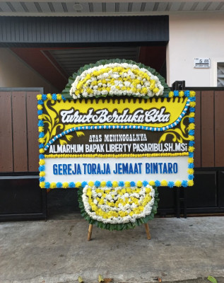 Papan Bunga Duka di Tanah Periuk