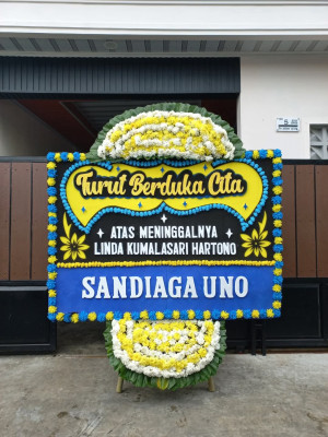 Papan Bunga Duka di Tanah Periuk